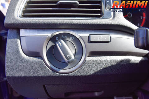 2017 Volkswagen Passat 1.8T R-Line