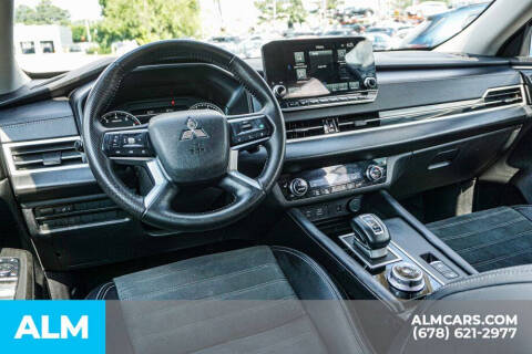 2024 Mitsubishi Outlander SE