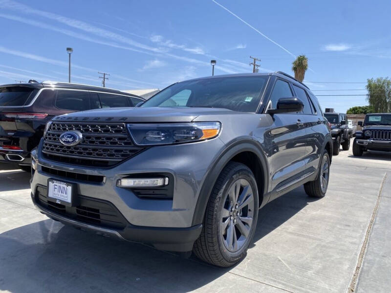 2023 Ford Explorer XLT's photo