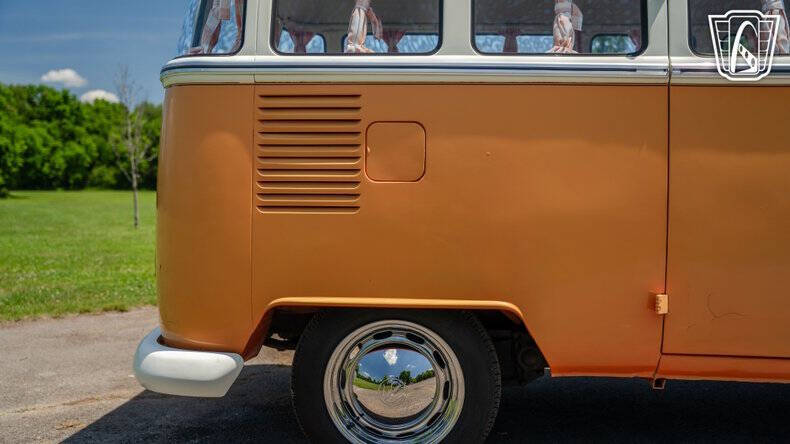 1975 Volkswagen Bus