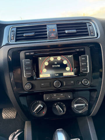 2015 Volkswagen Jetta Sport