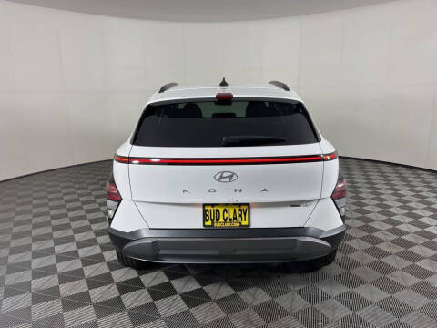 2026 Hyundai Kona SEL Premium