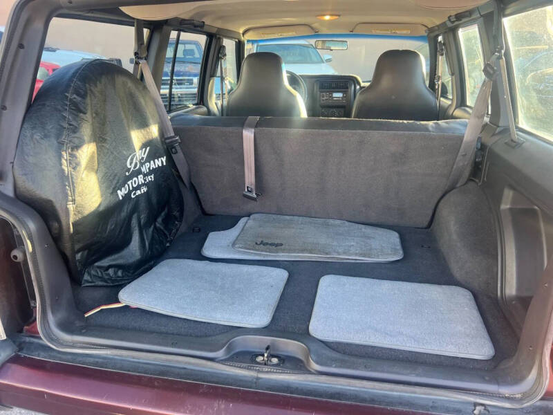 2000 Jeep Cherokee SE