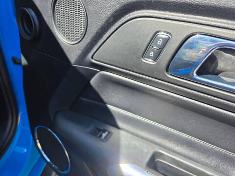 2017 Ford Mustang EcoBoost Premium