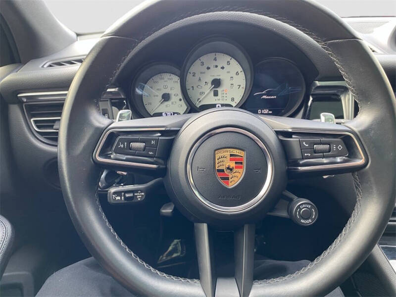 2023 Porsche Macan