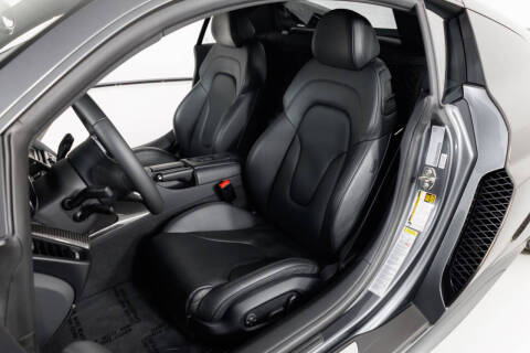 2011 Audi R8 5.2 quattro