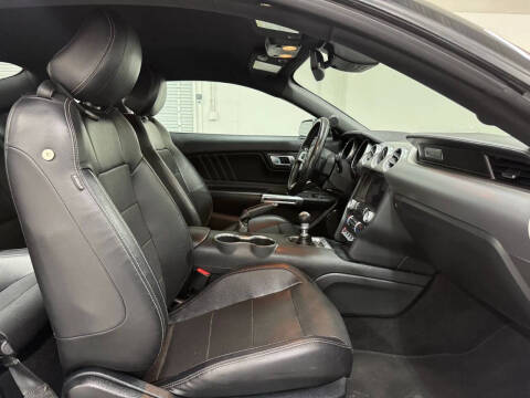 2021 Ford Mustang