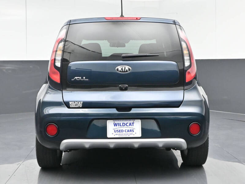 2017 Kia Soul +