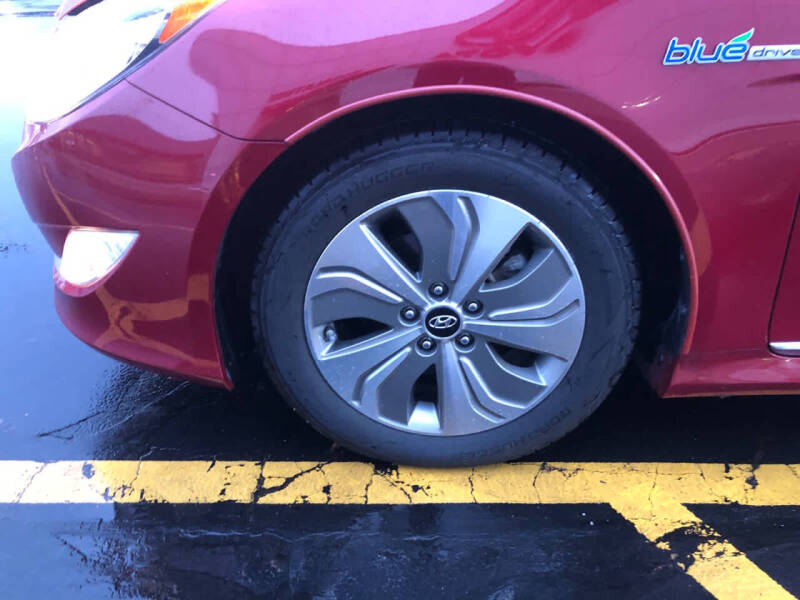 2013 Hyundai Sonata Hybrid Limited