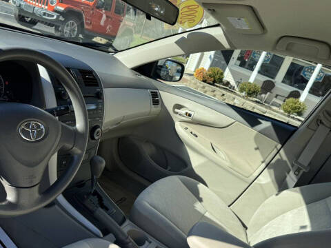 2009 Toyota Corolla LE