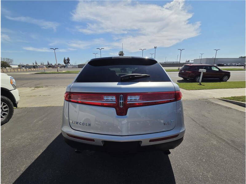 2018 Lincoln MKT Reserve