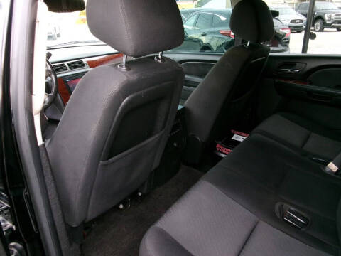 2013 Chevrolet Suburban LS