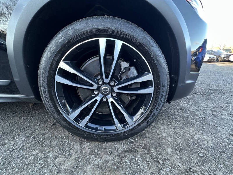 2018 Volvo V90 Cross Country T5