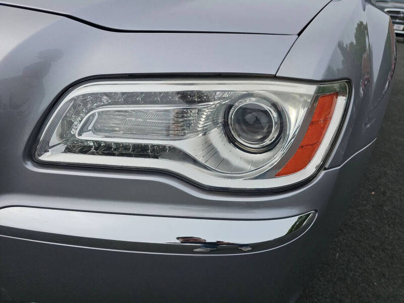2014 Chrysler 300
