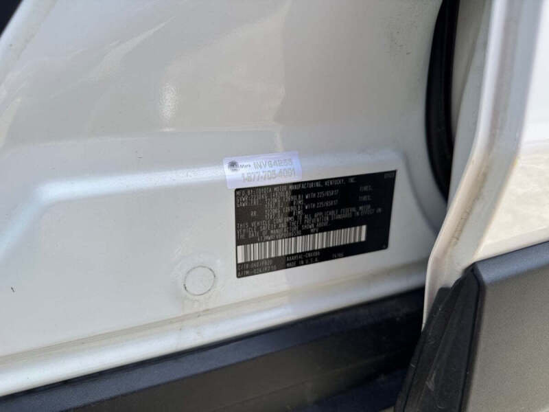 2023 Toyota RAV4 Hybrid LE