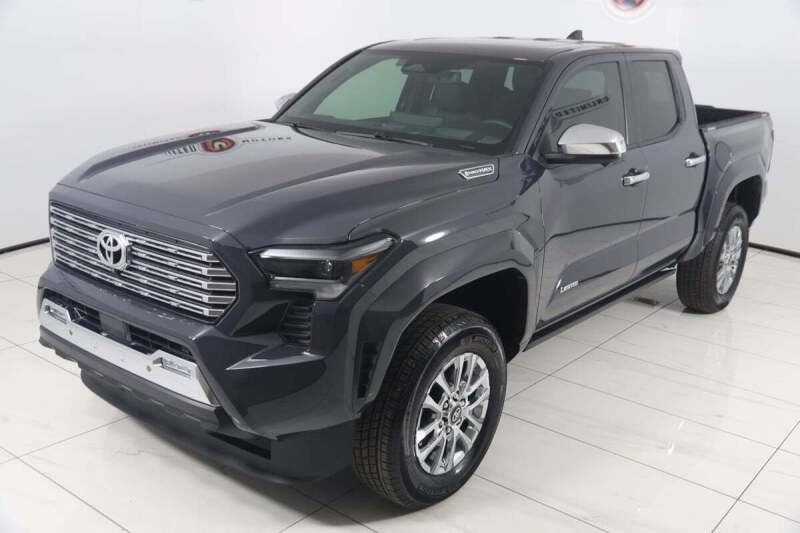 2024 Toyota Tacoma Limited HV