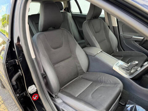 2015 Volvo V60 T5 Drive-E