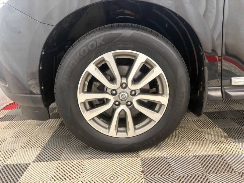 2014 Nissan Pathfinder SL