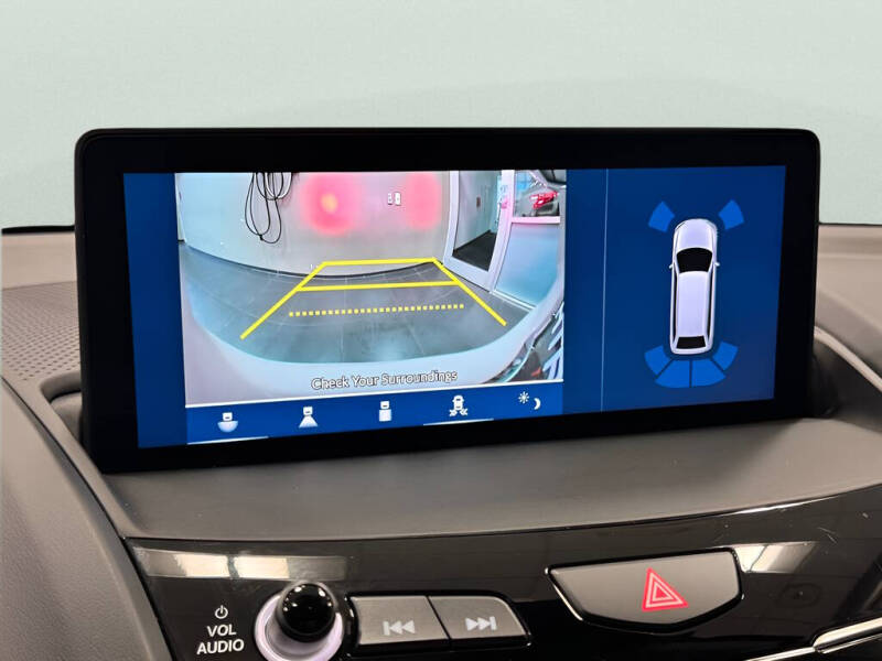 2025 Acura RDX SH-AWD w/Tech