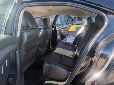 2011 Ford Taurus SEL