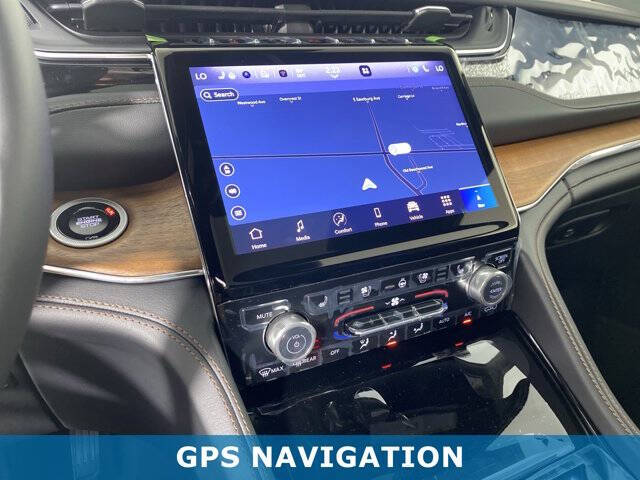 2025 Jeep Grand Cherokee Summit Reserve