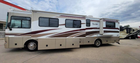 2003 Fleetwood RV BOUNDER 38N