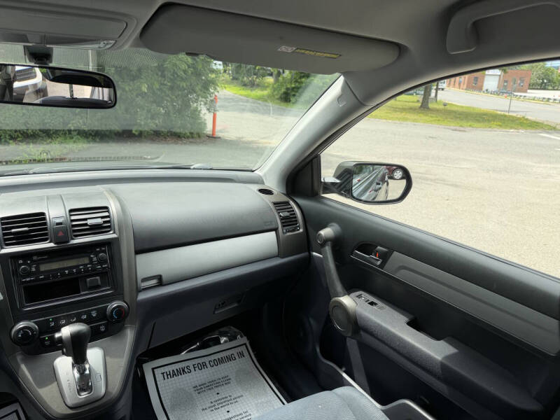 2011 Honda CR-V LX - Photo 13