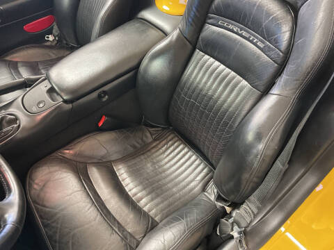 2004 Chevrolet Corvette