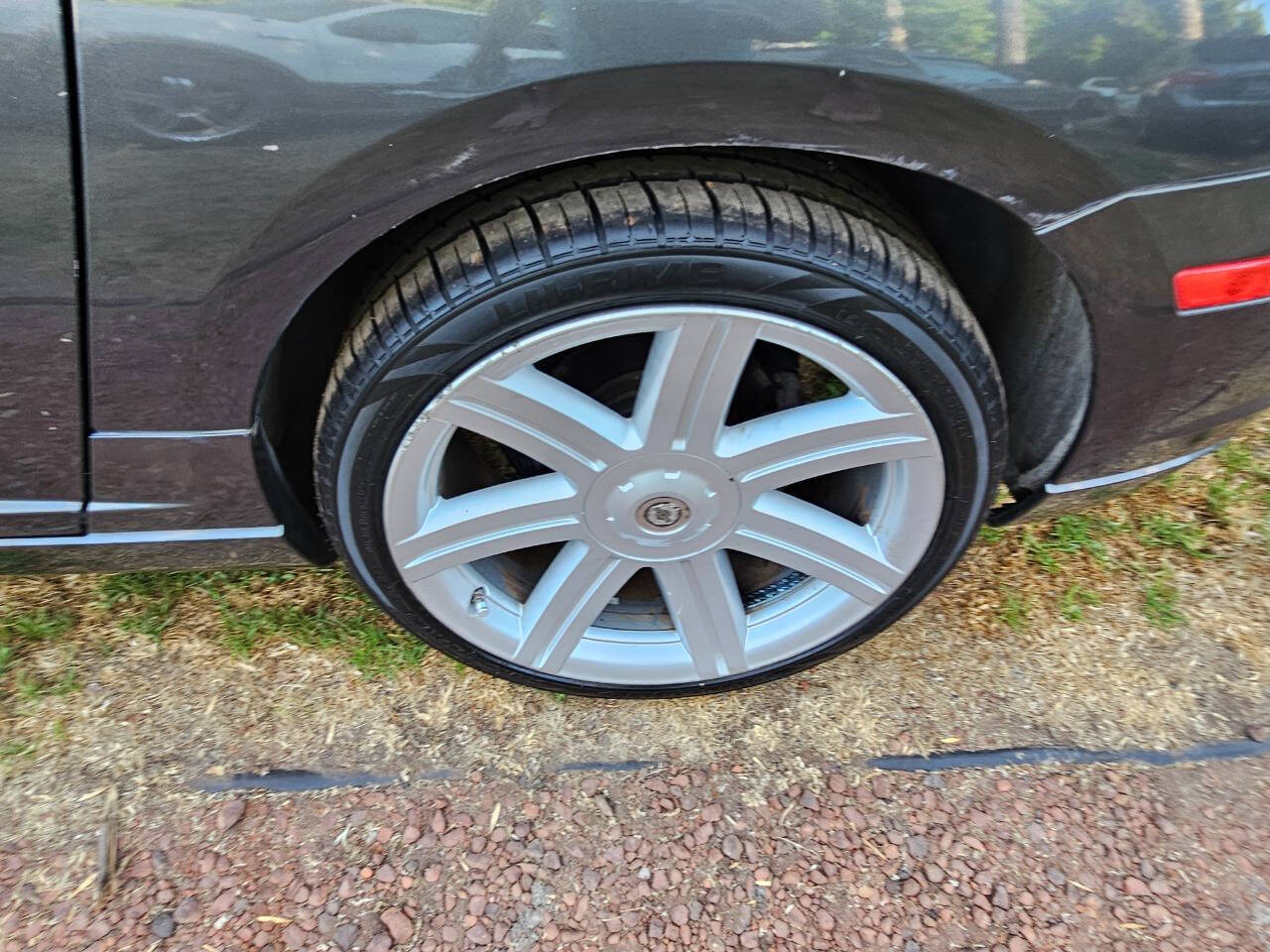 2005 Chrysler Crossfire 24