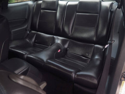 2005 Ford Mustang V6 Premium