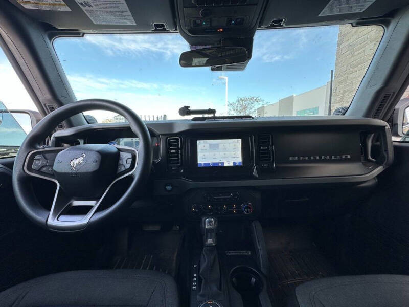 2021 Ford Bronco Base Advanced