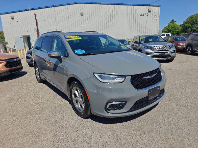 2023 Chrysler Pacifica Limited