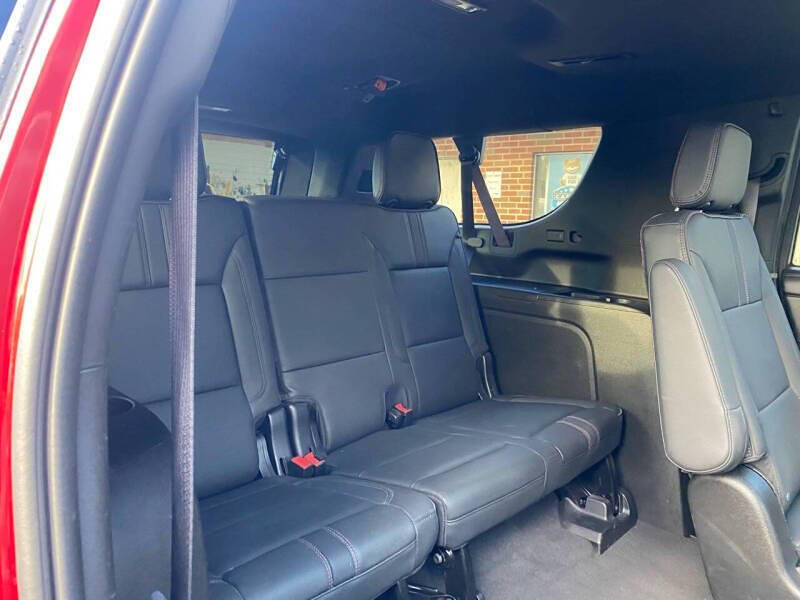 2021 Chevrolet Suburban RST