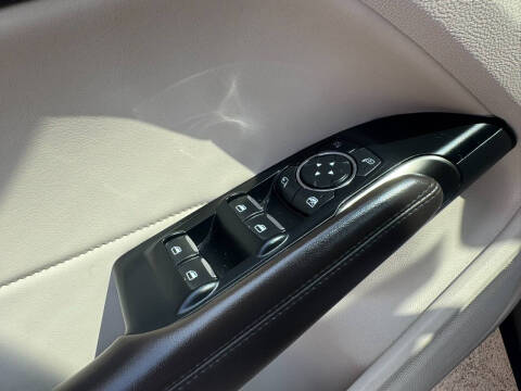 2018 Lincoln MKC Select