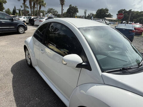 2010 Volkswagen New Beetle