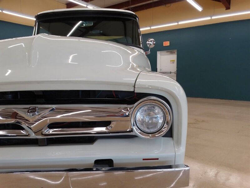 1956 Ford F-100