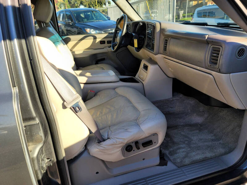 2001 Chevrolet Suburban