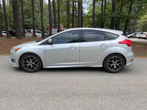 2015 Ford Focus for sale at H&C Auto in Oilville VA