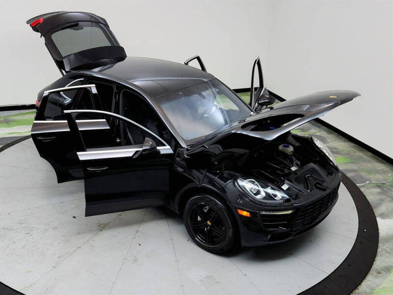 2016 Porsche Macan S