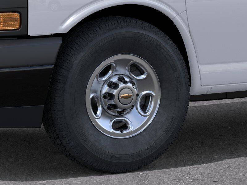 2026 Chevrolet Express 2500