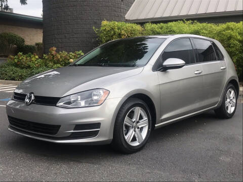 2017 Volkswagen Golf for sale at GO AUTO BROKERS in Bellevue WA