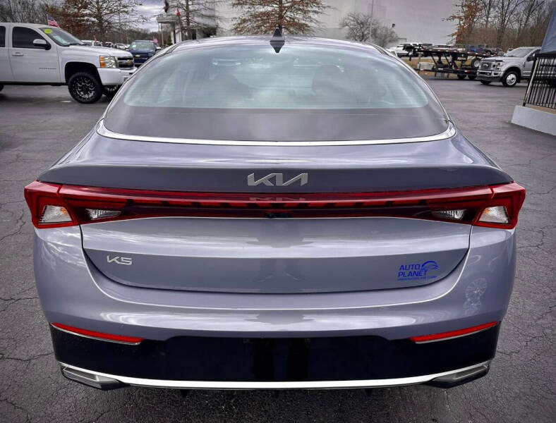 2023 Kia K5 LXS photo 3