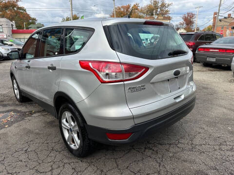 2014 Ford Escape S