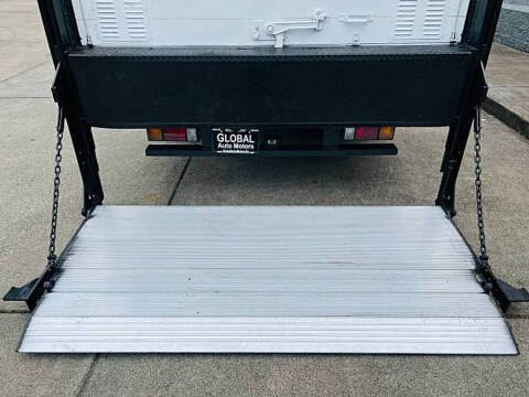 2015 Isuzu NPR DSL REG AT