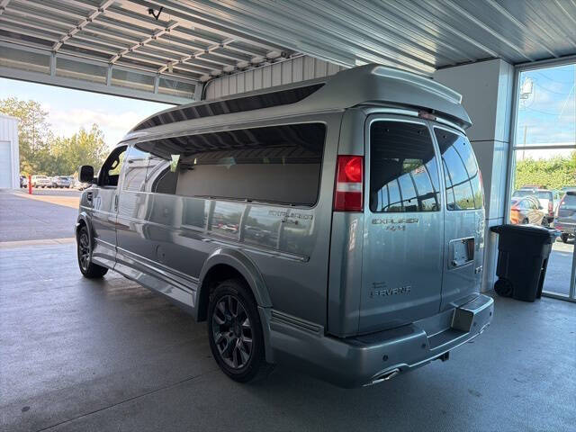 2025 GMC Savana 2500