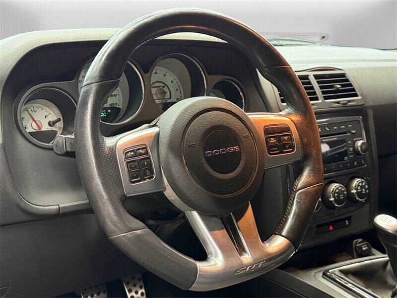 2014 Dodge Challenger SRT8 Core