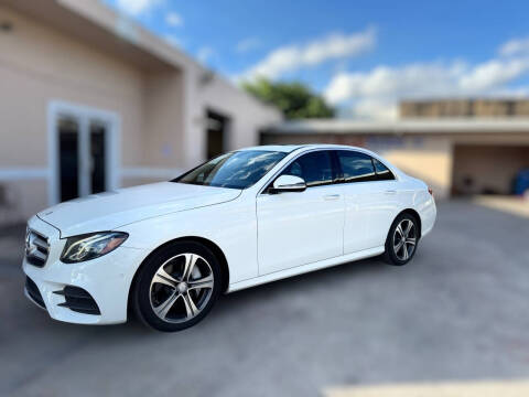 2017 Mercedes-Benz E-Class E 300 4MATIC