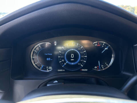 2016 Cadillac Escalade Luxury Collection