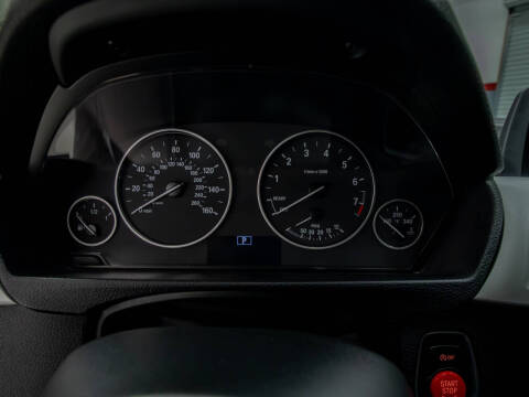 2012 BMW 3 Series 328i