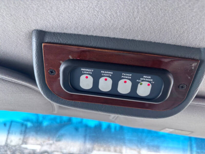 2000 Ford E-Series E-150